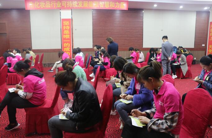 弘上微企業(yè)內(nèi)訓-湖南中堅力量.jpg