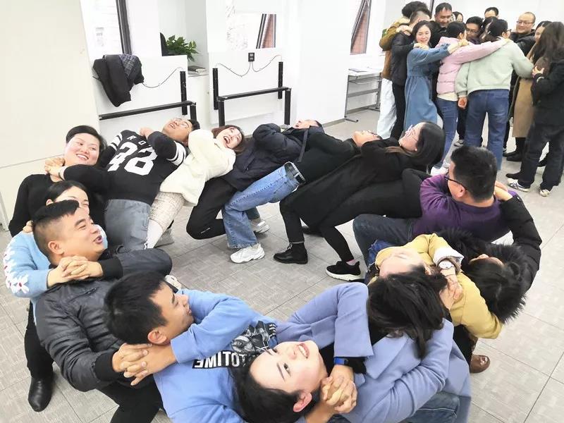 企業(yè)內(nèi)訓(xùn)-湖南中堅(jiān)力量.jpg